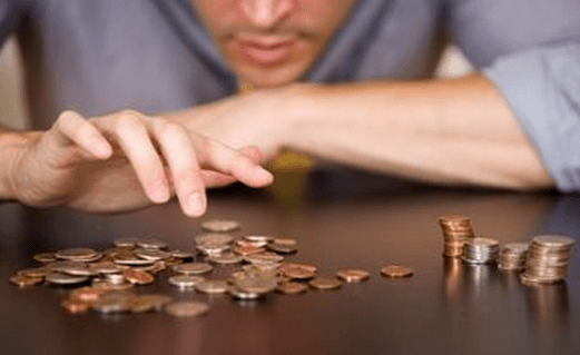 Профсоюзы: В Молдове минимальная зарплата – самая низкая в Европе