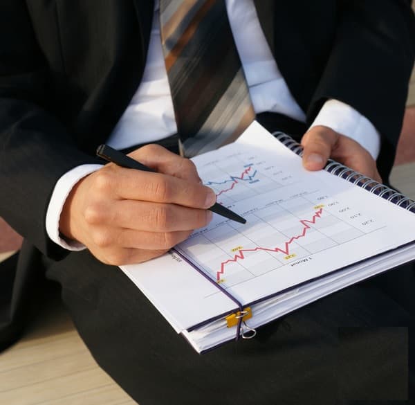 Deducerea sumei cotizației de membru de către avocați și notari