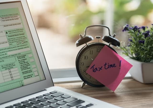 Importul de servicii prin intermediul reţelelor electronice: declararea și achitarea TVA