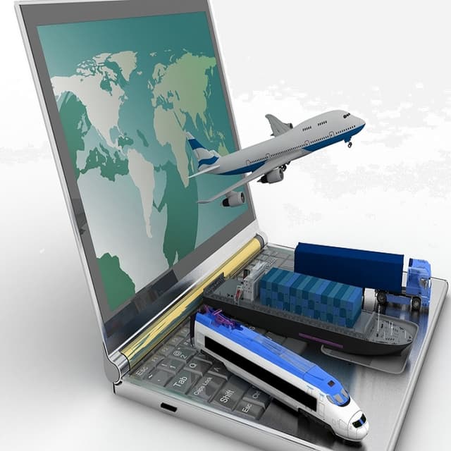 Evoluția transportului de mărfuri și pasageri