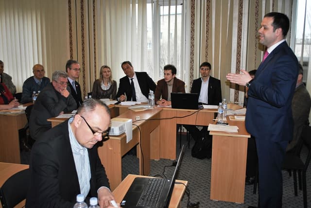 Investitorii vor fi susținuți în instruirea personalului și crearea locuri noi de muncă