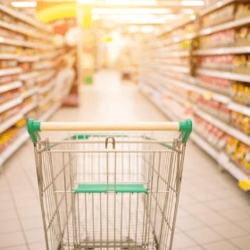 Documentarea transmiterii mărfii de la depozit la unitatea comercială, situate pe aceeași adresă