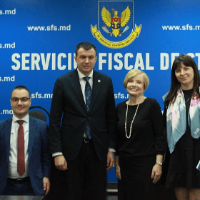 Directorul SFS Petru Rotaru a avut o întrevedere cu expertul Trezoreriei SUA Susan Stanley