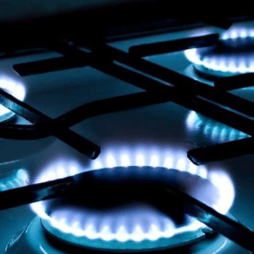 ANRE a aprobat micșorarea prețului pentru furnizarea gazelor naturale