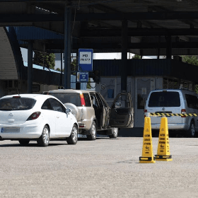 Mijloace de transport plasate sub regimul vamal de admitere temporară vor putea fi vămuite