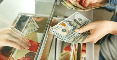 Обмен валюты – только при наличии удостоверяющих личность документов