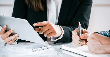 Statutul de persoană asigurată în sistemul AOAM a refugiaților ar putea fi menținut