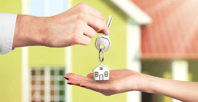 Купля-продажа жилья в рассрочку: Кому платить поимущественный налог?