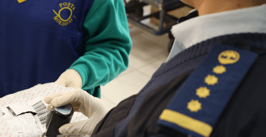 Servicii vamale digitalizate și excluderea hârtiei la declararea trimiterilor poștale internaționale