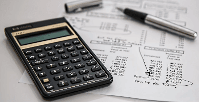 Налогообложение выплат в пользу физлиц, работающих в учреждениях и предоставляющих консультации хозяйствующим субъектам