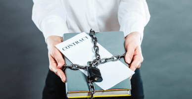 Interzicerea comercianților de a include clauze abuzive în contracte. Cum sunt protejați consumatorii?