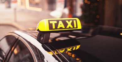 Услуги по таксомоторной автотранспортной перевозке пассажиров: определение стоимости и обязанность оснащения автомобилей ККО