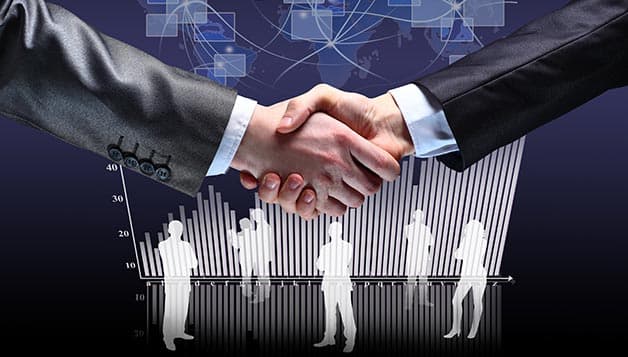 Comercianţii îşi vor ridica autorizaţiile de activitate de la ghişeul unic