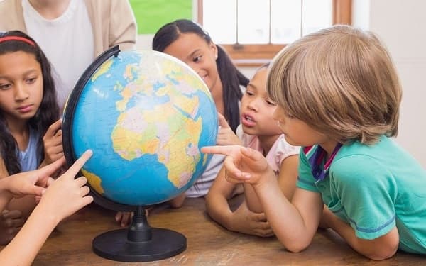 Суд разрешил Великобритании не платить детские пособия гражданам ЕС