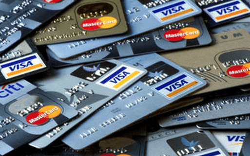 Число банковских карточек в Молдове выросло на 20,9%