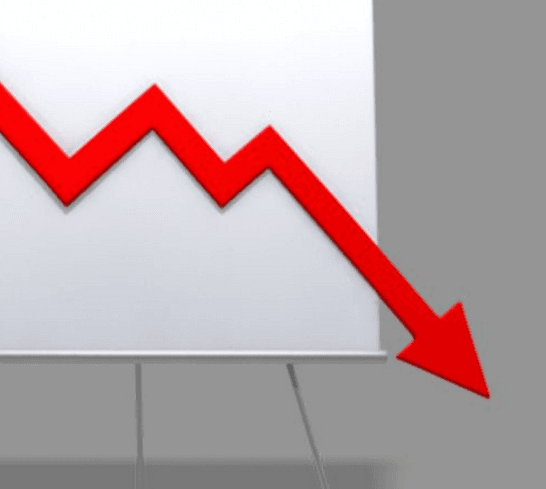 Experții se aşteaptă la o recesiune a economiei moldovenești în 2015 şi o ușoară revenire în 2016